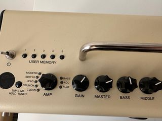 Amplificador Yamaha THR10