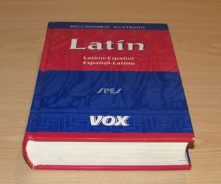 Diccionario ilustrado latín latino - español Vox