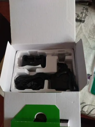 Teléfono Doro HandlePlus 334gsm Blanco. Sin usar.