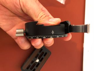 Leofoto PCL-70 Base panorámica liberación rápida