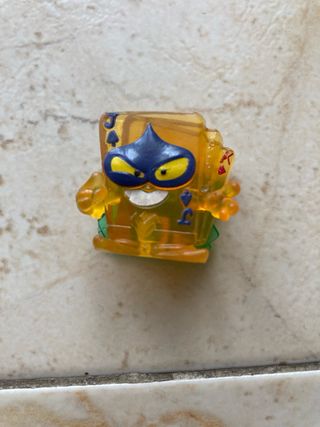Superzing Crystal Figura Coleccionable