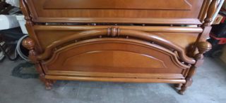 Cabeceros antiguos de madera