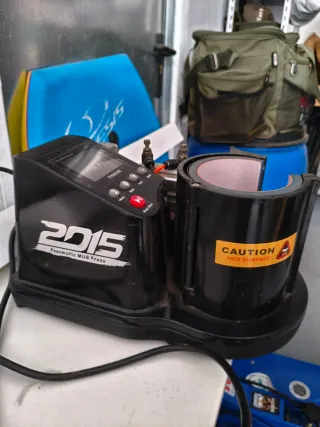 Máquina Neumática FreeSub para Estampación