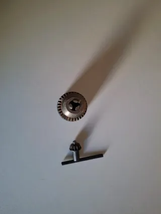 Portabrocas con llave para taladro