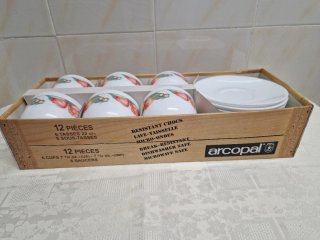 Juego Arcopal  decorado 6  Tazas y 6 Platitos
