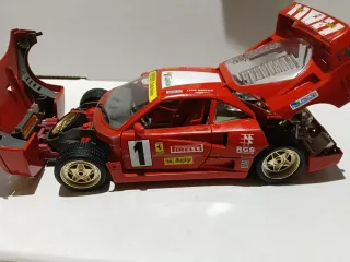 Ferrari F40 1/18