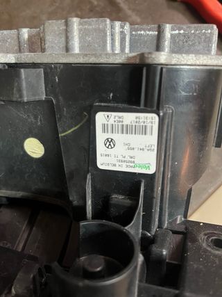 Faro Luz Diurna Izquierdo Vw 2ga941055