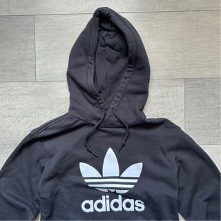 Adidas - Sudadera Negra Logo Trefoil
