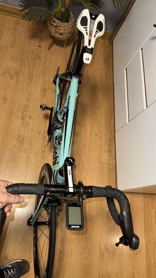 Bicicleta Bianchi Intrepida Carbono Carretera