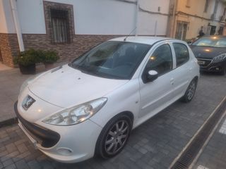 Peugeot 206+ 1.4 HDI – 2012 – Bajo consumo-cuidado