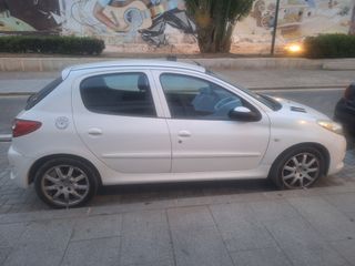 Peugeot 206+ 1.4 HDI – 2012 – Bajo consumo-cuidado