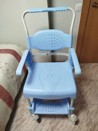 Silla ruedas baño