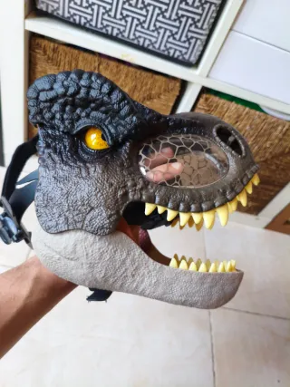 Máscara T-Rex con Sonido
