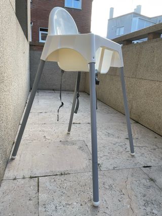 Trona Ikea blanca