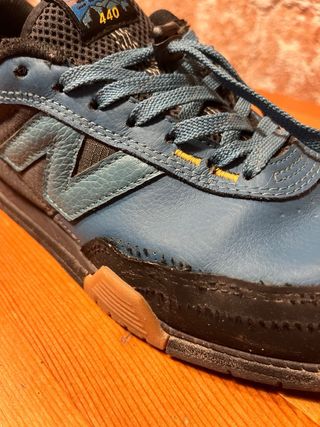 Zapatillas New Balance 440 Negras y Azules