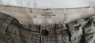 Pantalón corto multibolsillos H&M  OQQ,  talla L