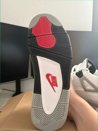 Jordan Retro 4 Blanco Gris Talla 44