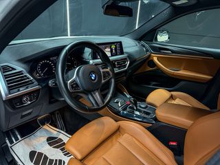 BMW X4 M SPORT HYBRID