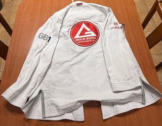 Kimono Gracie Barra Blanco