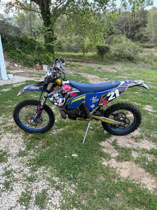 Husaberg TE300 Enduro Moto