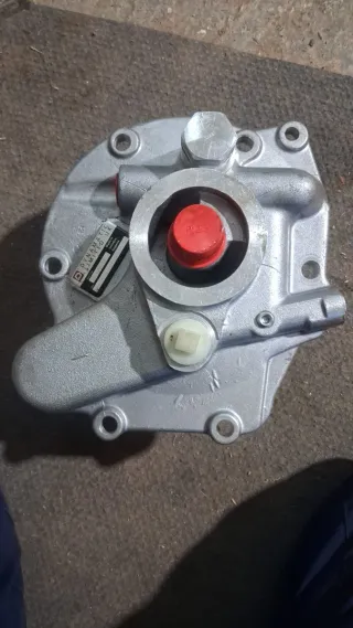 Bomba Hidráulica Ford 7610