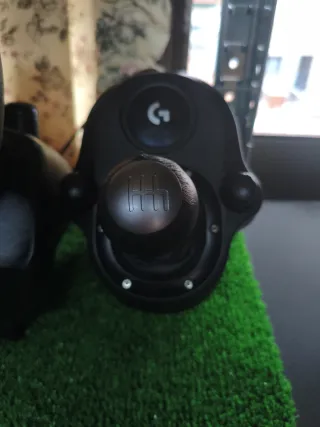 Volante Logitech G29 con Palanca