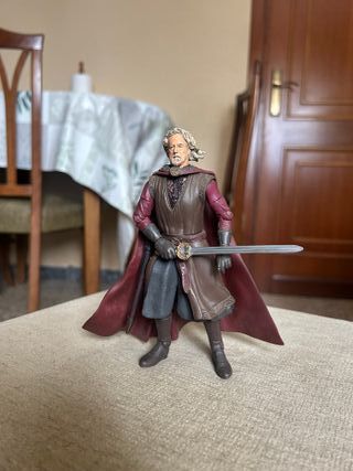 Theoden señor de los anillos toy biz