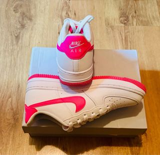 Nike Air Force 1 Blancas y Rosas Talla 39/38.5