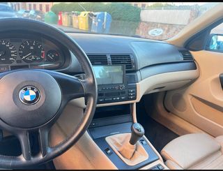 BMW 318ti