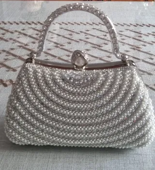Bolso de mano fiesta perlas y pedrería