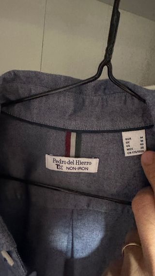 Camisa azul de vestir