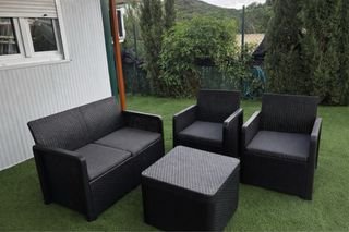 Conjunto jardín: sofá, 2 sillones y mesa