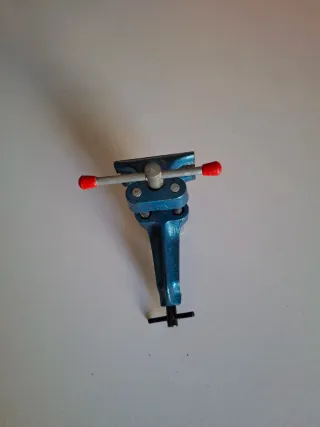 Mini tornillo de banco azul