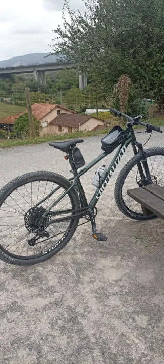 Bicicleta Specialized Rockhopper Expert