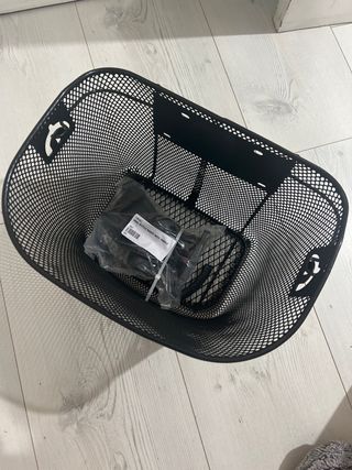 Cesto de bicicleta negro