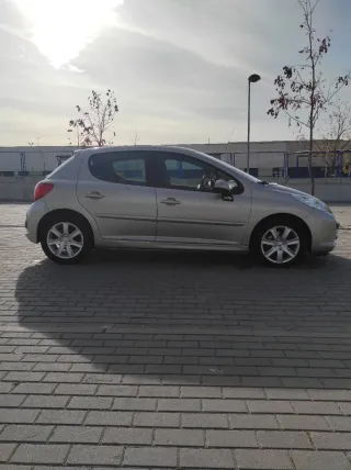 Peugeot 207 2008