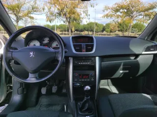 Peugeot 207 2008