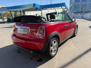 MINI Cabrio 2010