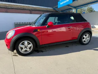 MINI Cabrio 2010
