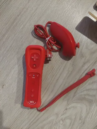 Nintendo Wii Mini Negra y Roja