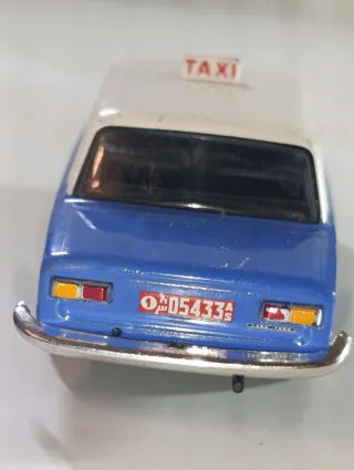 LADA VAZ-2101 DE 1980 TAXI ADDIS ABABA 1/43 ALTAYA