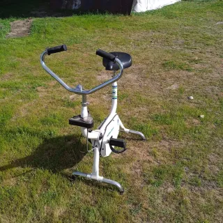 Bicicleta Estática BH Home Bike
