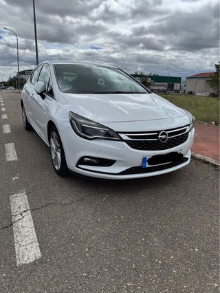 Opel Astra 1.6 CDTI 136CV Dynamic
