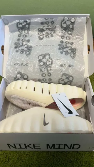 Nike Mind 001 Light Beige