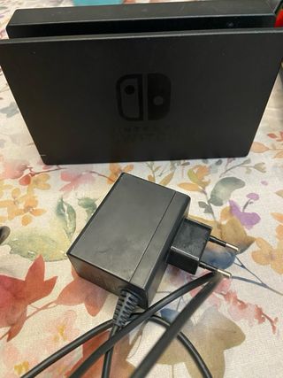 Nintendo Switch Azul/Rojo + Accesorios