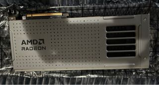 Sapphire Nitro+ AMD Radeon RX 9070 XT