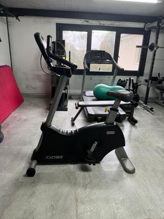 Bicicleta Elíptica Cybex