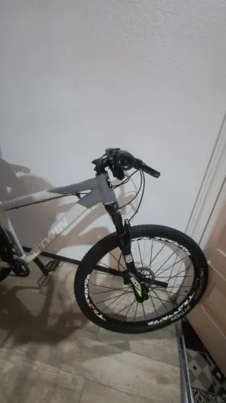 Bicicleta RockRider 920