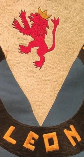 Insignia OJE Plata Falange