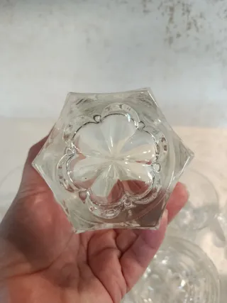 12 Vasos de Vidrio Tallado